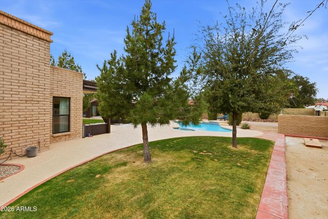 5234 E PARADISE Drive, Scottsdale, AZ 85254