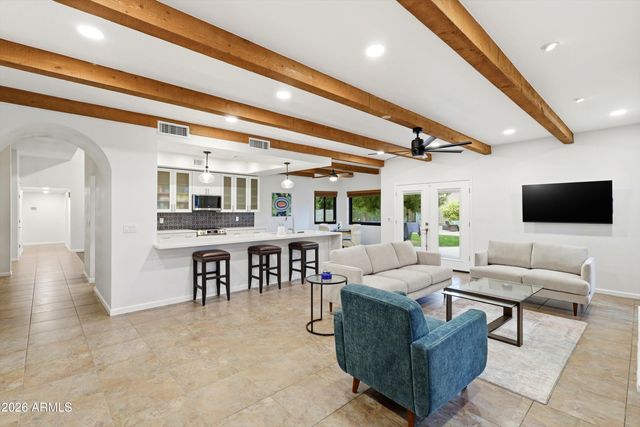 5234 E PARADISE Drive, Scottsdale, AZ 85254