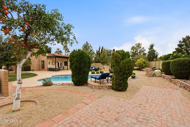 5234 E PARADISE Drive, Scottsdale, AZ 85254