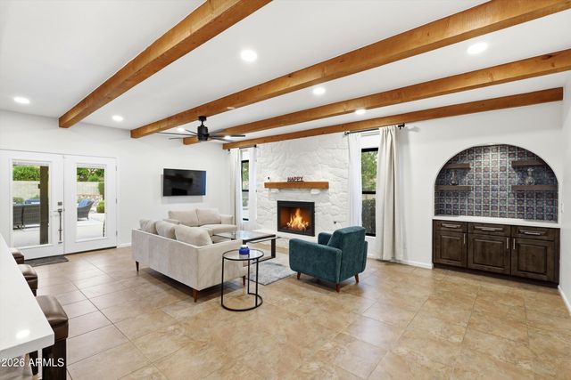 5234 E PARADISE Drive, Scottsdale, AZ 85254