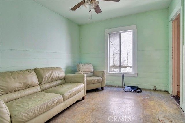 1613 E 1st, Los Angeles, CA 90033