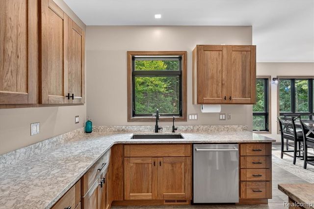 16511 Shadow Lane, Linden, MI 48451