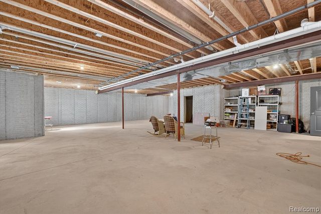 16511 Shadow Lane, Linden, MI 48451