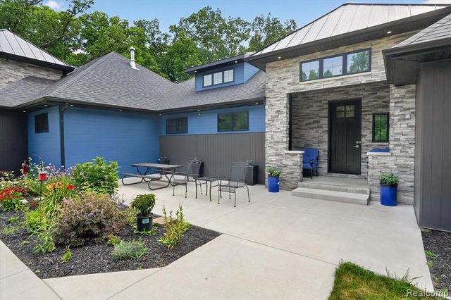 16511 Shadow Lane, Linden, MI 48451