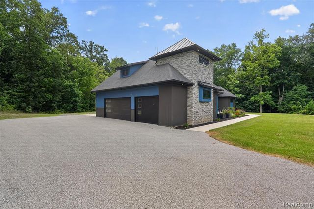 16511 Shadow Lane, Linden, MI 48451