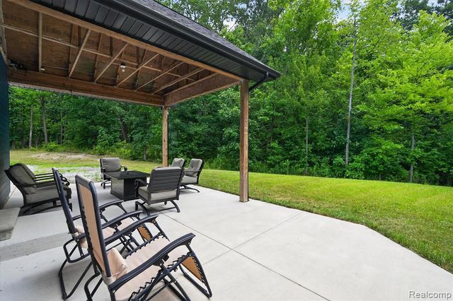 16511 Shadow Lane, Linden, MI 48451