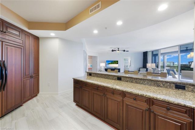 23850 Via Italia CIR # 405, Bonita Springs, FL 34134