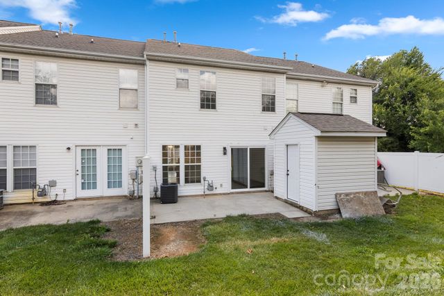 12557 Jessica Place, Charlotte, NC 28269