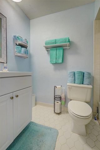 18350 SE Wood Haven Lane J, Jupiter, FL 33469