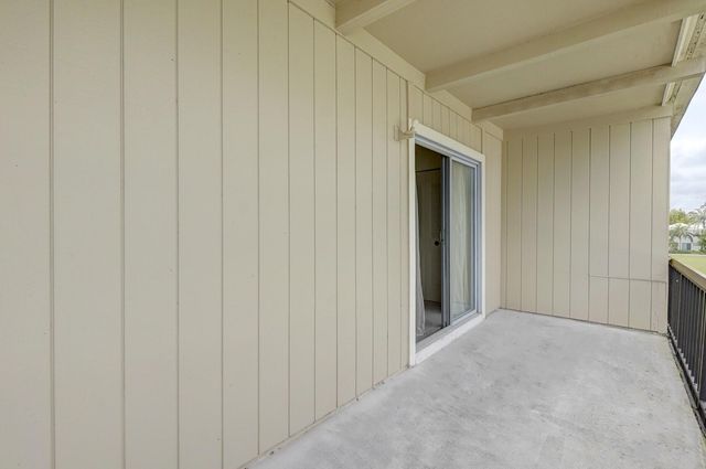 18350 SE Wood Haven Lane J, Jupiter, FL 33469