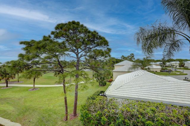 18350 SE Wood Haven Lane J, Jupiter, FL 33469