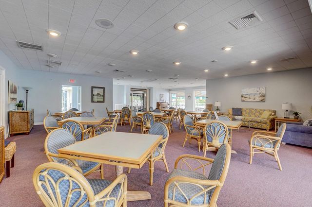 18350 SE Wood Haven Lane J, Jupiter, FL 33469