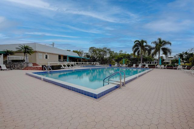 18350 SE Wood Haven Lane J, Jupiter, FL 33469