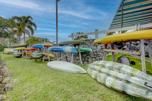 18350 SE Wood Haven Lane J, Jupiter, FL 33469