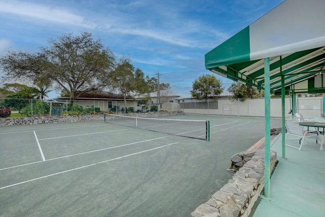 18350 SE Wood Haven Lane J, Jupiter, FL 33469