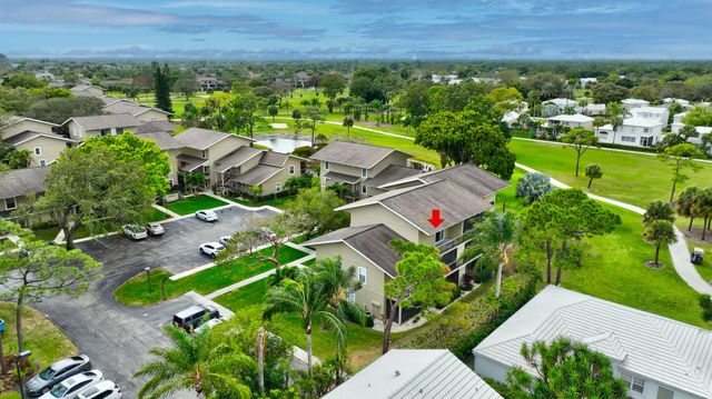 18350 SE Wood Haven Lane J, Jupiter, FL 33469