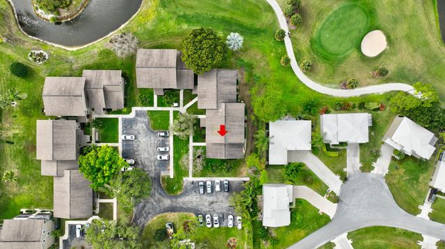 18350 SE Wood Haven Lane J, Jupiter, FL 33469