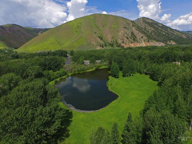 168 & 162 Wilderness Dr & 406 Wall, Ketchum, ID 83340