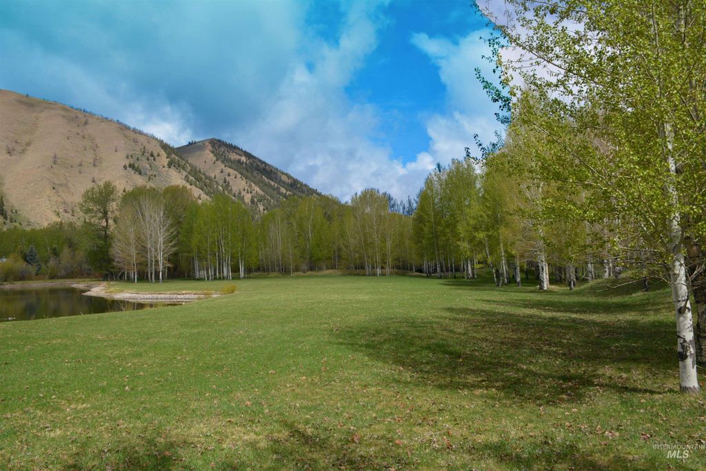 168 & 162 Wilderness Dr & 406 Wall, Ketchum, ID 83340 photo 2