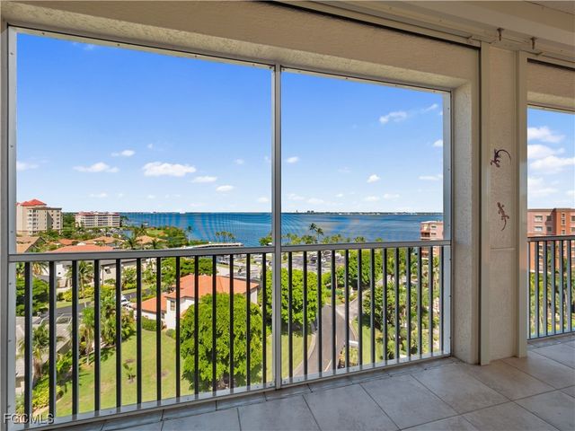 14819 Laguna DR 703, Fort Myers, FL 33908