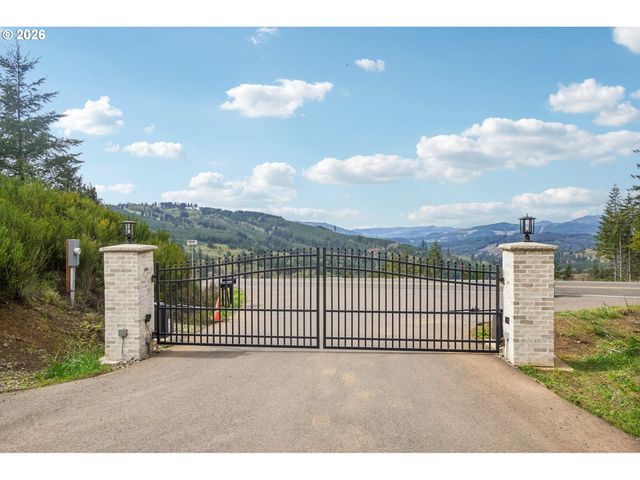 181 HIGH BANK Ln 2, Woodland, WA 98674
