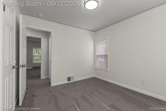 6719 Parkland Street, Dearborn Heights, MI 48127