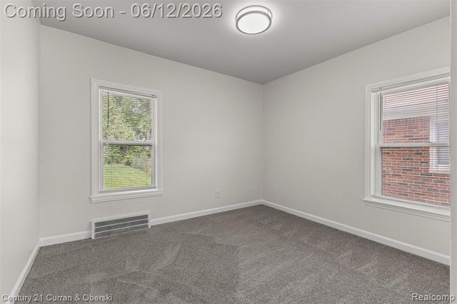 6719 Parkland Street, Dearborn Heights, MI 48127