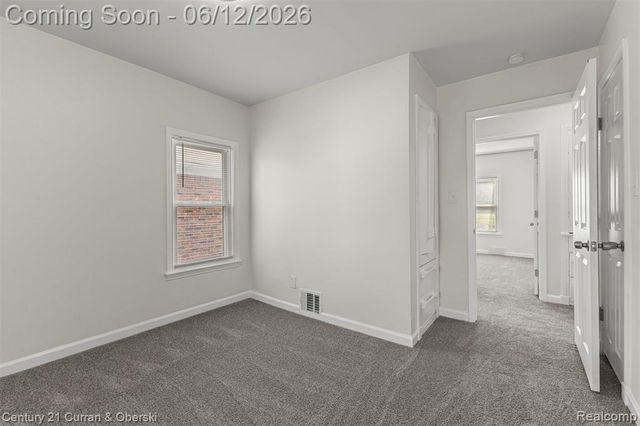 6719 Parkland Street, Dearborn Heights, MI 48127