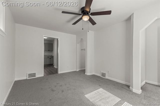 6719 Parkland Street, Dearborn Heights, MI 48127