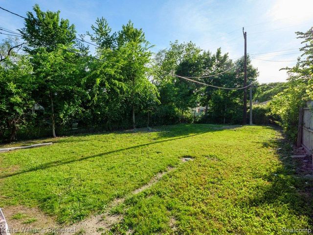 20229 Prevost Street, Detroit, MI 48235