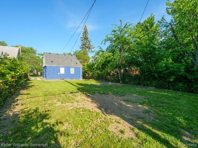 20229 Prevost Street, Detroit, MI 48235