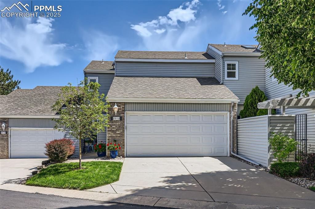 2512 Elite Terrace, Colorado Springs, CO 80920
