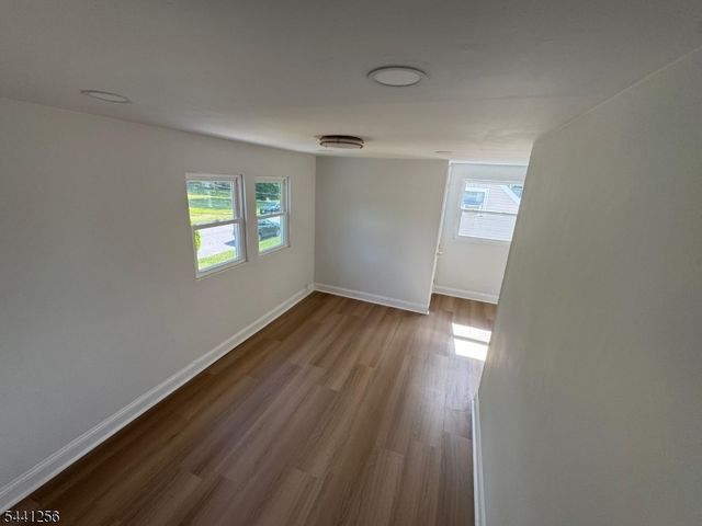 109 W Arthur Pl, Woodbridge Twp., NJ 08830