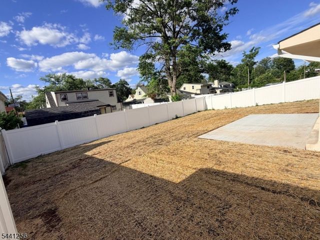 109 W Arthur Pl, Woodbridge Twp., NJ 08830