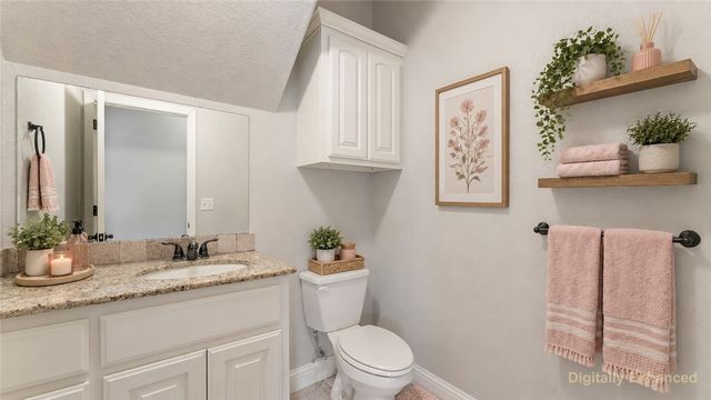 100 NE Chicory Lane, Bentonville, AR 72712
