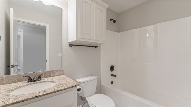 100 NE Chicory Lane, Bentonville, AR 72712