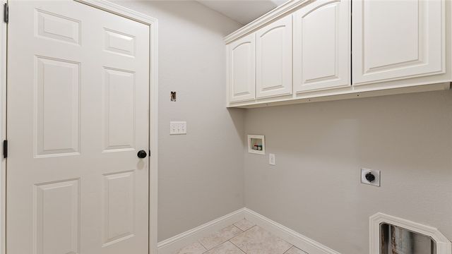 100 NE Chicory Lane, Bentonville, AR 72712