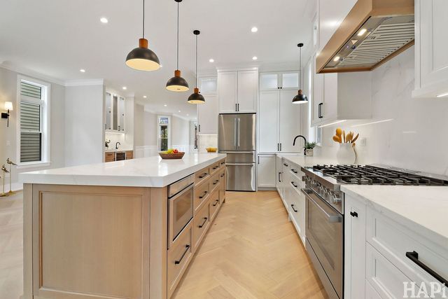 3507 N Whipple Street, Chicago, IL 60618