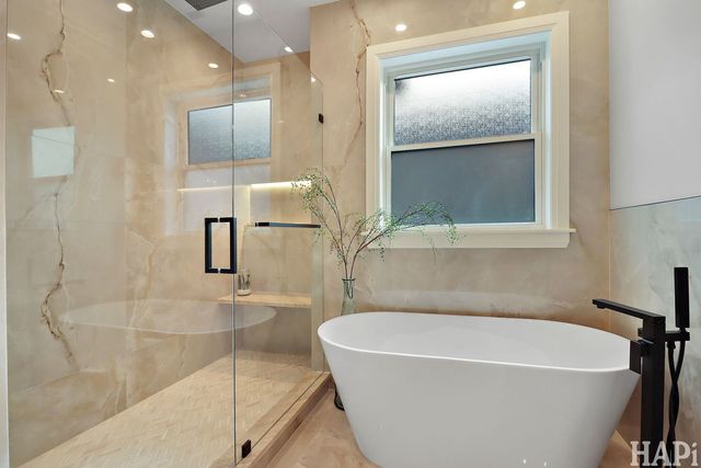 3507 N Whipple Street, Chicago, IL 60618