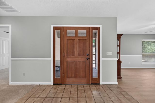 19221 Wolf Creek Rd, Grass Valley, CA 95949