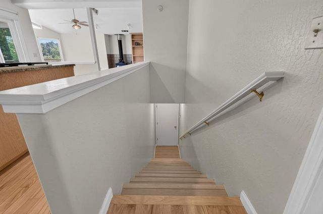 19221 Wolf Creek Rd, Grass Valley, CA 95949