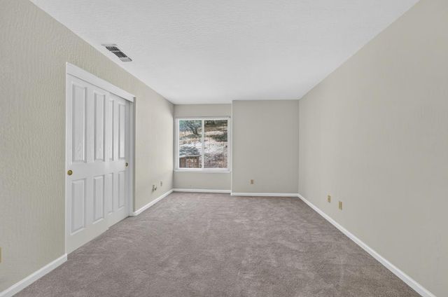 19221 Wolf Creek Rd, Grass Valley, CA 95949