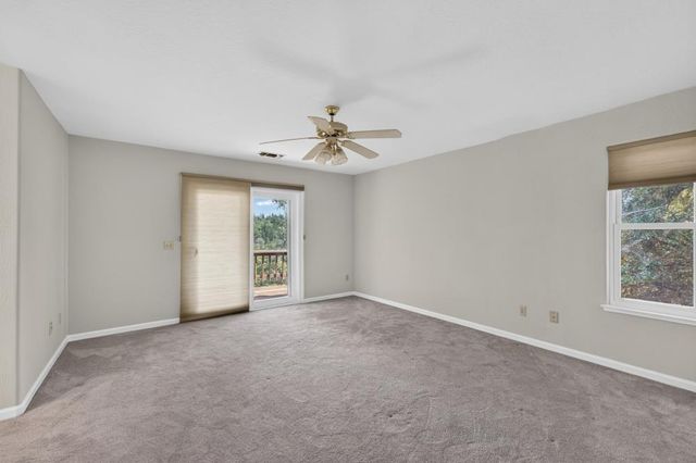 19221 Wolf Creek Rd, Grass Valley, CA 95949