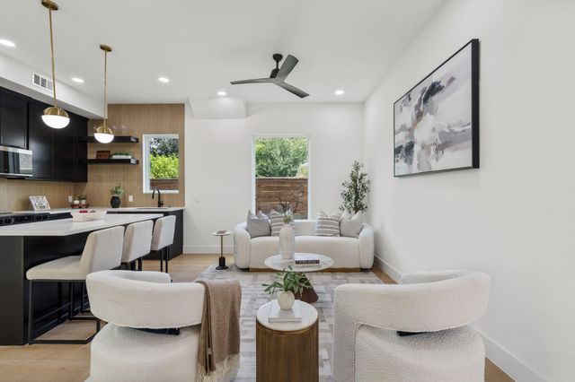 7321 Laura Koppe Road, Houston, TX 77028
