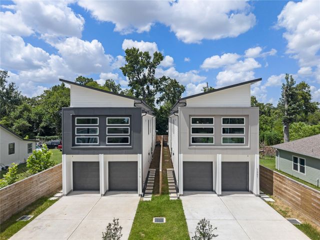 7321 Laura Koppe Road, Houston, TX 77028