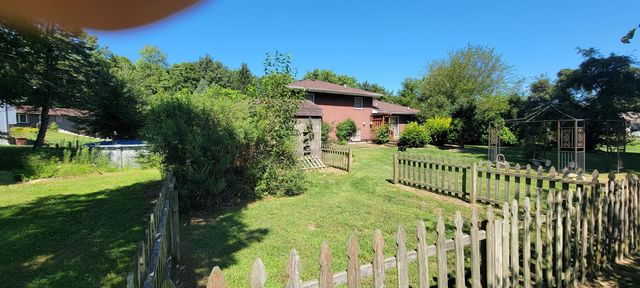 4909 N Brookside Drive, Michigan City, IN 46360