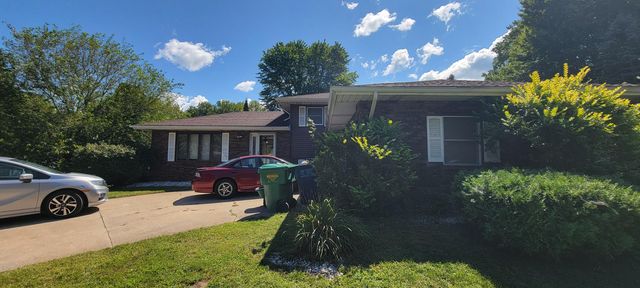 4909 N Brookside Drive, Michigan City, IN 46360