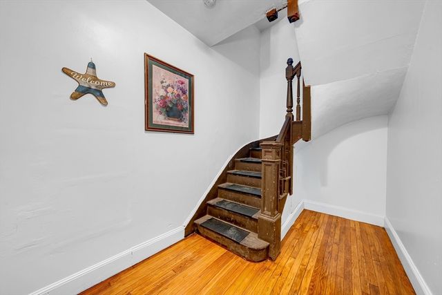 60 Commercial, Lynn, MA 01905