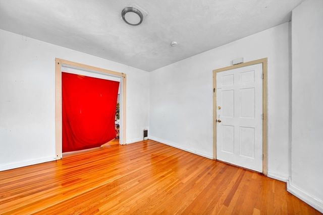 60 Commercial, Lynn, MA 01905