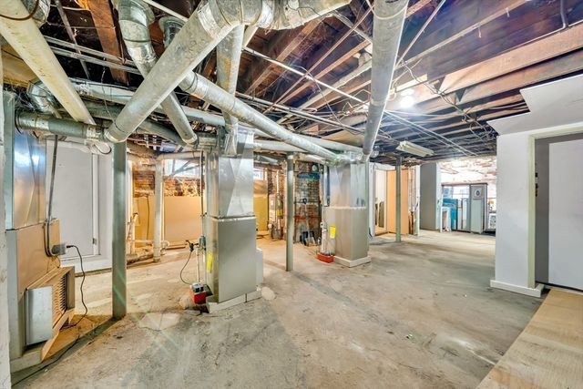 60 Commercial, Lynn, MA 01905